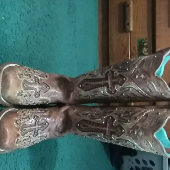 Western boots - Picture 2 of 4